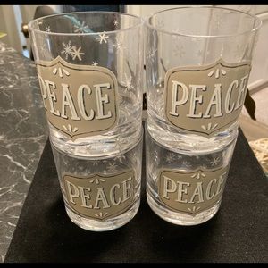 Set of 4 tumblers
